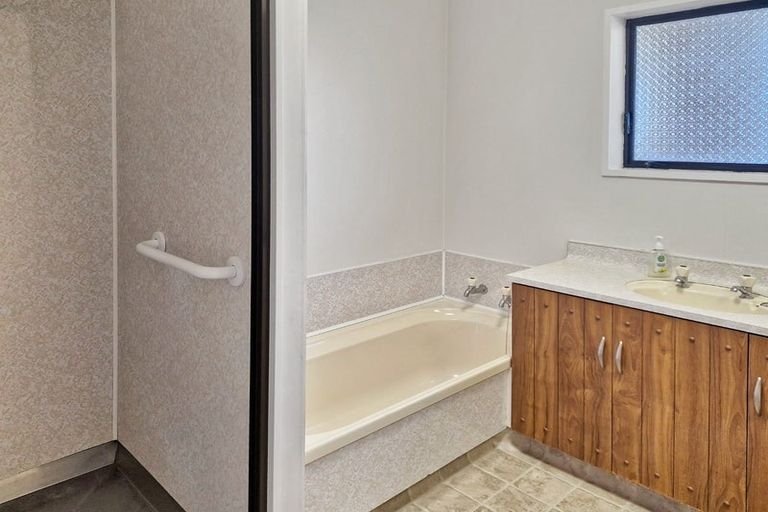 Photo of property in 43a Hibiscus Avenue, Mount Maunganui, 3116