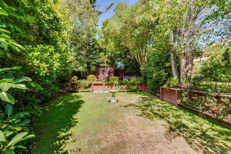 Photo of property in 37 Messines Road, Karori, Wellington, 6012