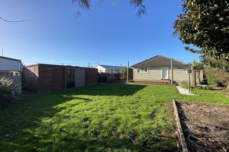 Photo of property in 33 Bellbrook Crescent, Shirley, Christchurch, 8013