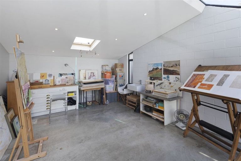 Photo of property in 8 Waiwetu Street, Fendalton, Christchurch, 8052