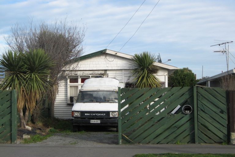 Photo of property in 68 Estuary Road, New Brighton, Christchurch, 8061