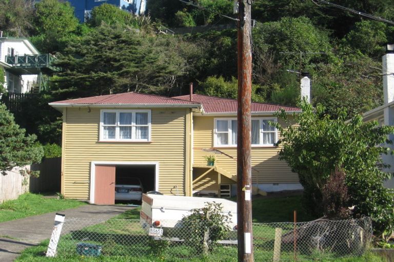 Photo of property in 55 Middleton Road, Johnsonville, Wellington, 6037