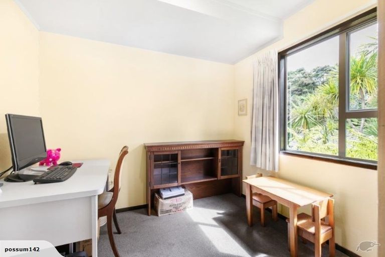 Photo of property in 9 Menear Lane, Hillcrest, Auckland, 0627