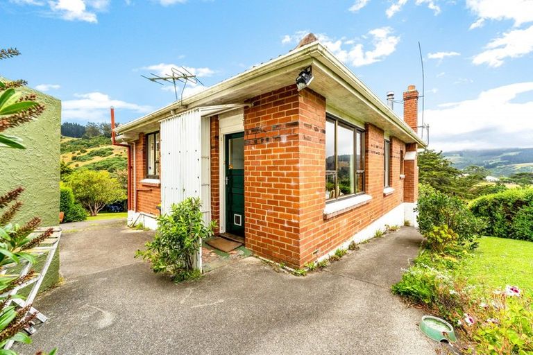 Photo of property in 6 District Road, Roseneath, Port Chalmers, 9023