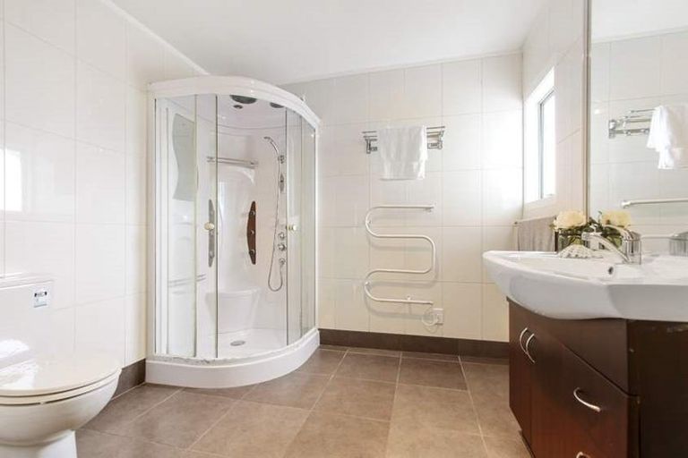 Photo of property in 25 Bremner Avenue, Mount Roskill, Auckland, 1041