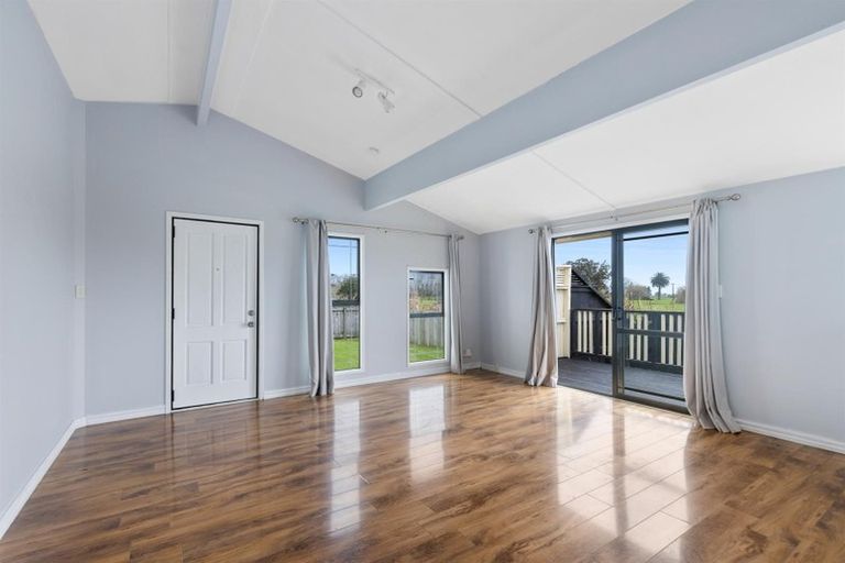 Photo of property in 31f Springs Road, Parakai, 0830