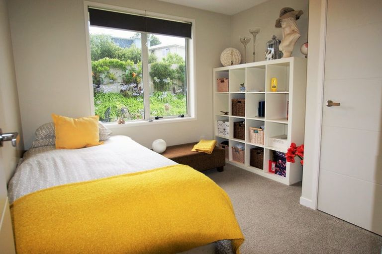 Photo of property in 25 Raptor Way, Welcome Bay, Tauranga, 3175