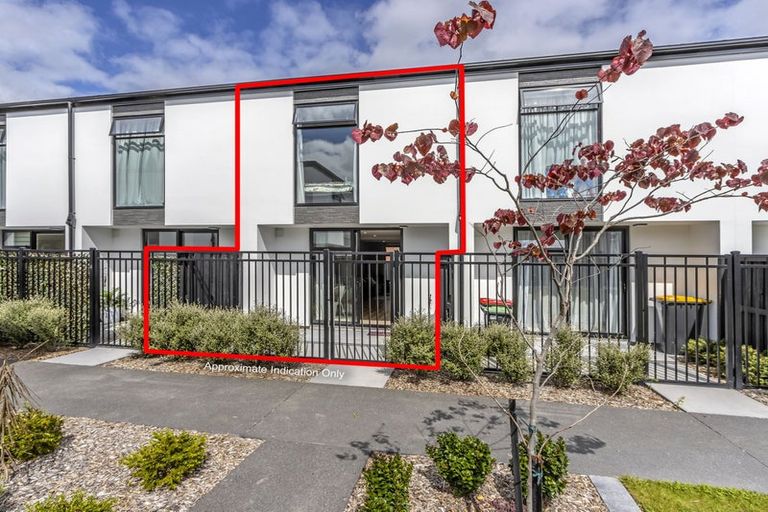 Photo of property in 3/12 New Brighton Road, Shirley, Christchurch, 8061