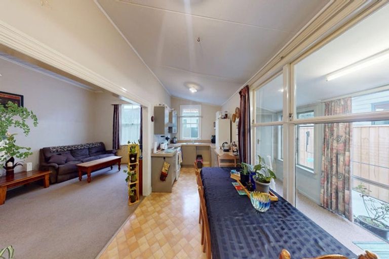 Photo of property in 80 Niblett Street, Whanganui, 4500