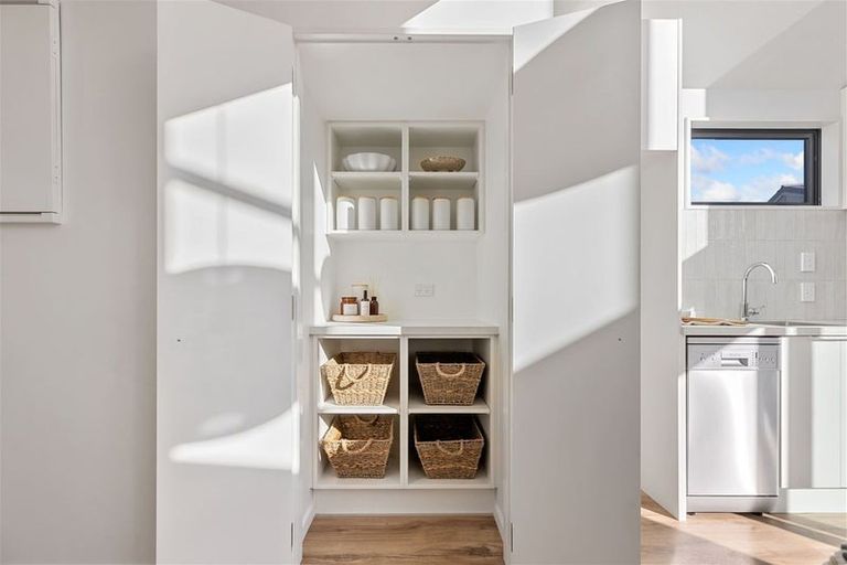 Photo of property in 4a Howe Street, New Brighton, Christchurch, 8083