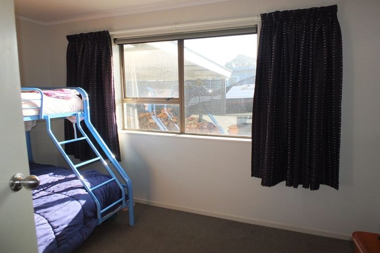 Photo of property in 60 Nash Parade, Foxton Beach, Foxton, 4815