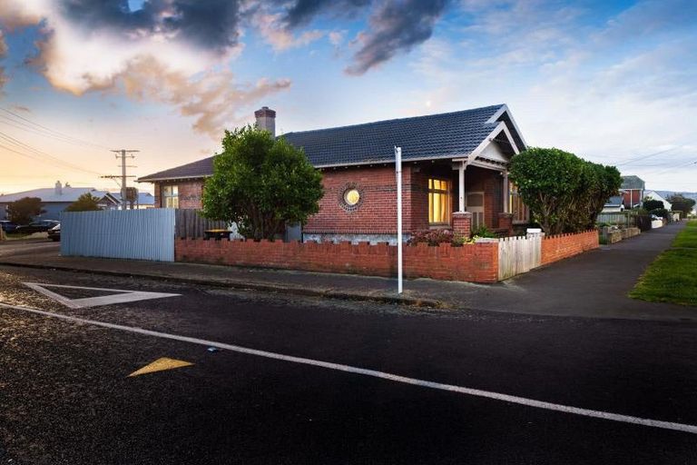 Photo of property in 78 Queens Drive, Saint Kilda, Dunedin, 9012
