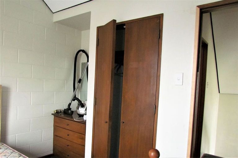 Photo of property in 45 Howe Street, North Dunedin, Dunedin, 9016