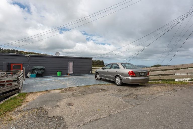 Photo of property in 3/25 Kitchener Terrace, Johnsonville, Wellington, 6037