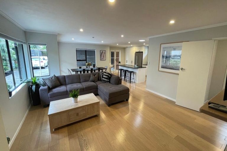 Photo of property in 83 Ladies Mile, Manly, Whangaparaoa, 0930