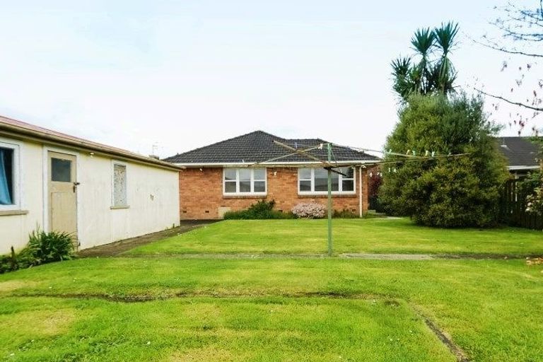 Photo of property in 11 Vardon Road, St Andrews, Hamilton, 3200