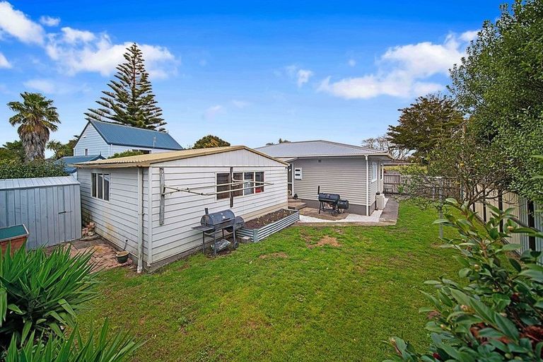 Photo of property in 1/56 Youngs Road, Papakura, 2110
