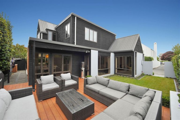 Photo of property in 25a Rochdale Street, Fendalton, Christchurch, 8014