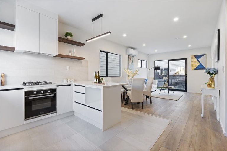 Photo of property in 65 Survila Street, Papakura, 2110