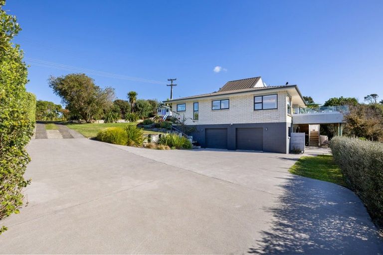 Photo of property in 12 Upper Wainui Road, Raglan, 3297