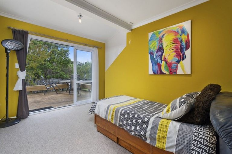 Photo of property in 9 Anson Place, Westown, New Plymouth, 4310