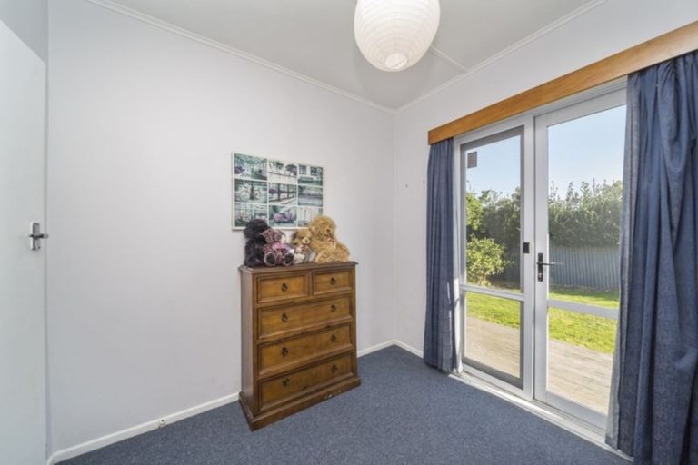 Photo of property in 17 Cornwall Street, Patea, 4520