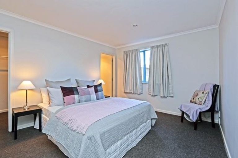 Photo of property in 203 Frimley Avenue, Frimley, Hastings, 4120