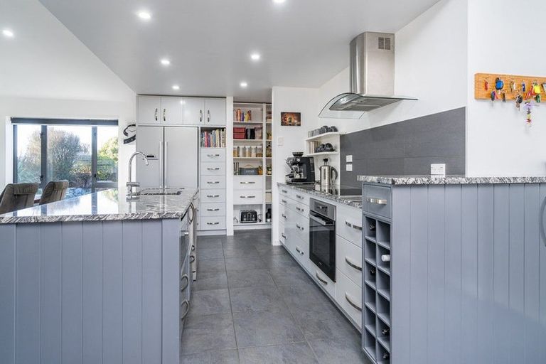 Photo of property in 16 Matukituki Crescent, Twizel, 7901