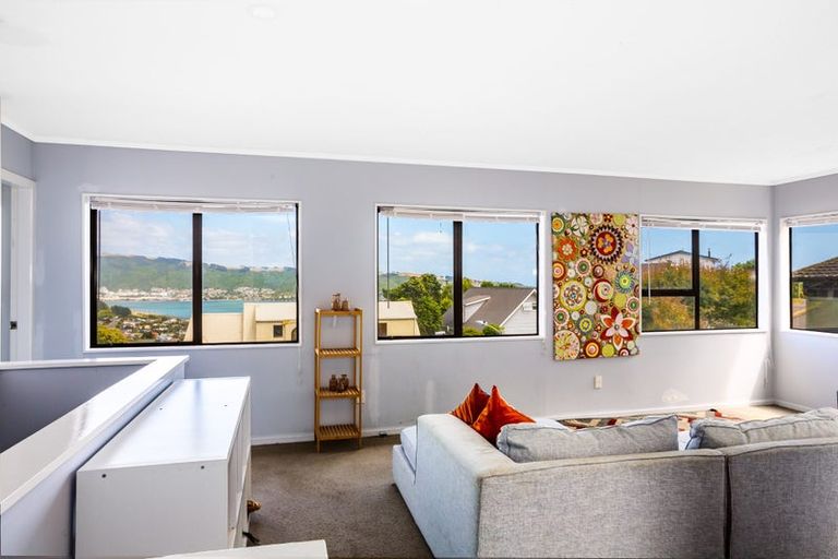 Photo of property in 77 Eskdale Road, Papakowhai, Porirua, 5024