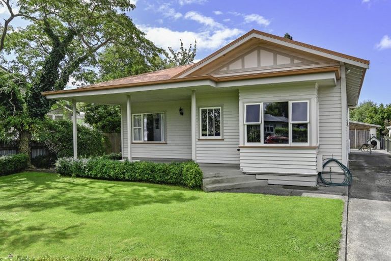 Photo of property in 104 Duchess Crescent, Mayfair, Hastings, 4122