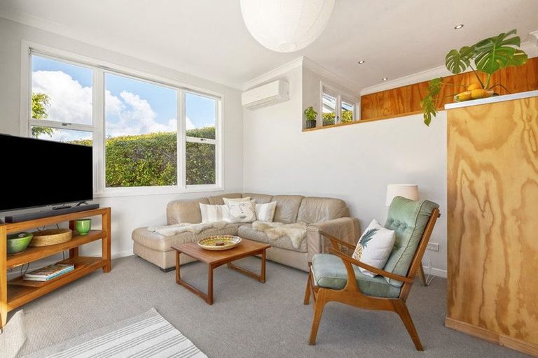 Photo of property in 3 Spencer Terrace, Hauraki, Auckland, 0622