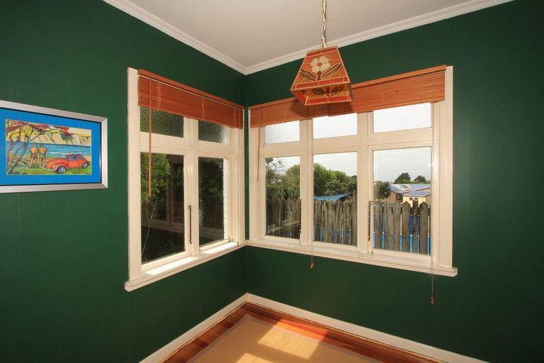 Photo of property in 5a Martin Road, Paraparaumu Beach, Paraparaumu, 5032