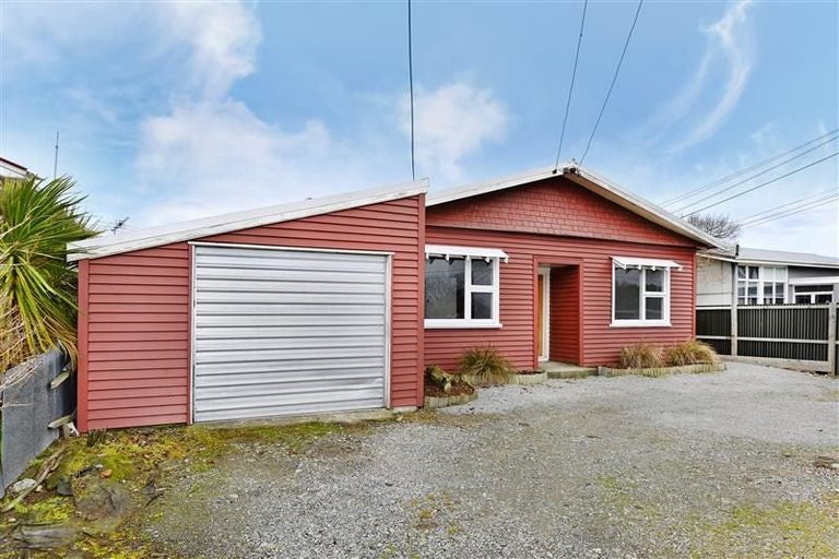 Photo of property in 251 Breezes Road, Aranui, Christchurch, 8061