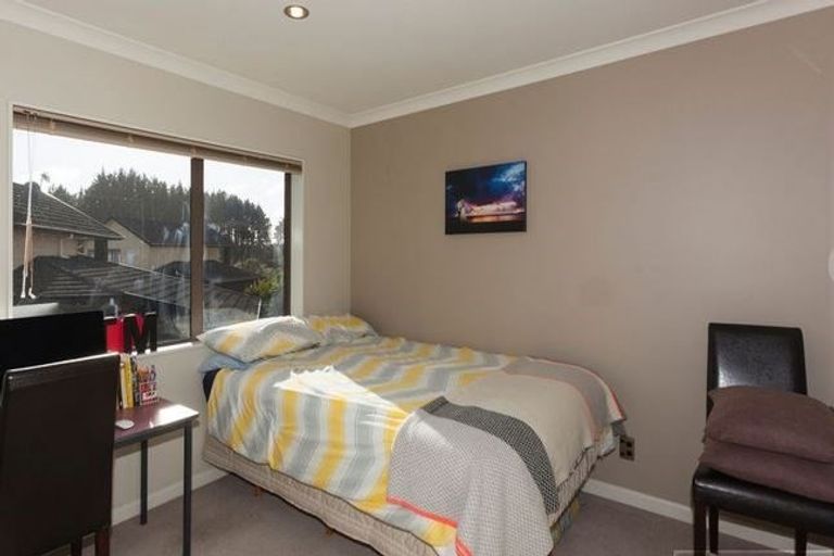 Photo of property in 3 Bluewater Place, Paraparaumu, 5032