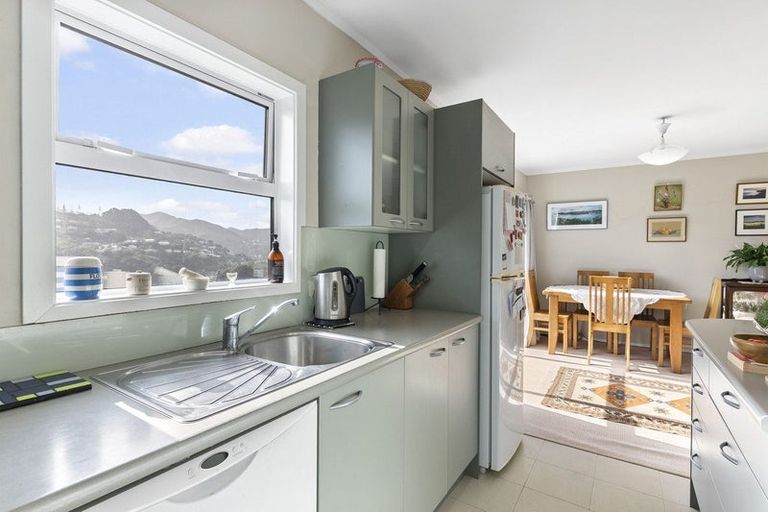 Photo of property in 62b Warwick Street, Wilton, Wellington, 6012
