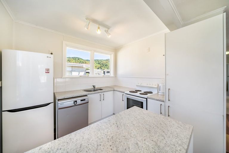 Photo of property in 37b Rimutaka Street, Trentham, Upper Hutt, 5018