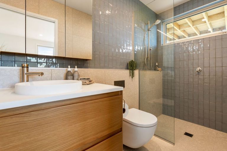 Photo of property in 192a Derwent Street, Island Bay, Wellington, 6023