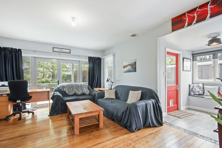 Photo of property in 178a High Street, Oxford, 7430