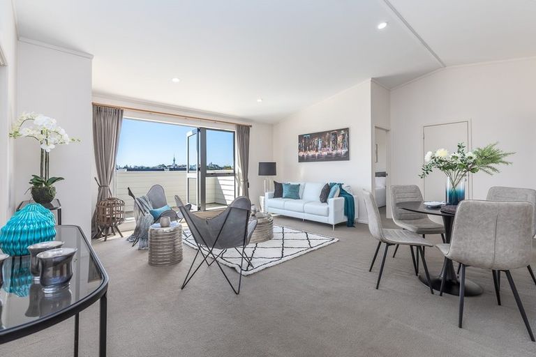 Photo of property in 325/26 Morningside Drive, Morningside, Auckland, 1025
