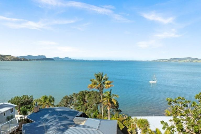Photo of property in 108 Beach Road, Onerahi, Whangarei, 0110
