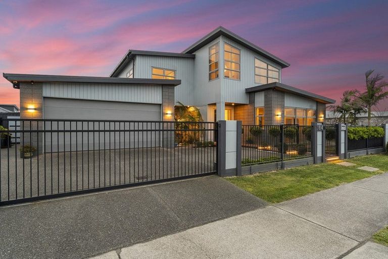 Photo of property in 64 Sandhurst Drive, Papamoa Beach, Papamoa, 3118