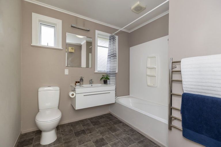 Photo of property in 17 Riwai Street, Paraparaumu, 5032