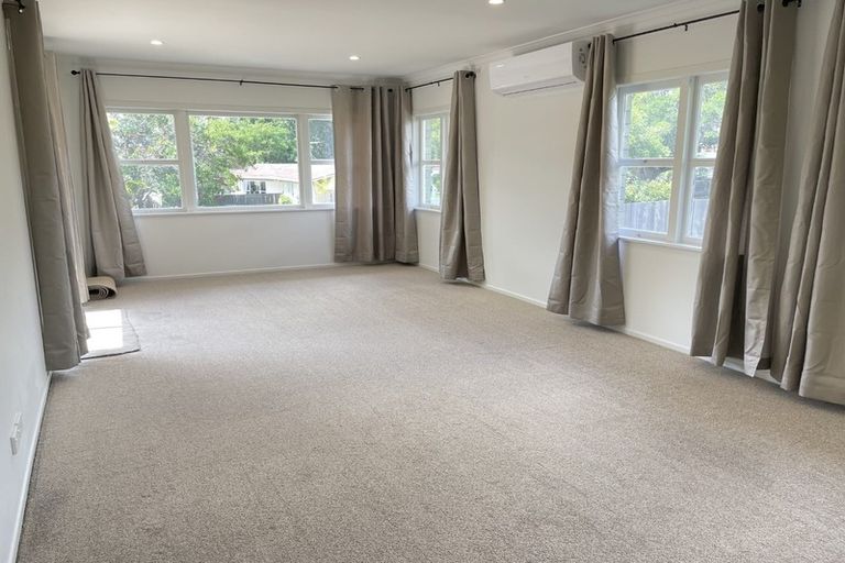 Photo of property in 8 Cardiff Street, Pukekohe, 2120