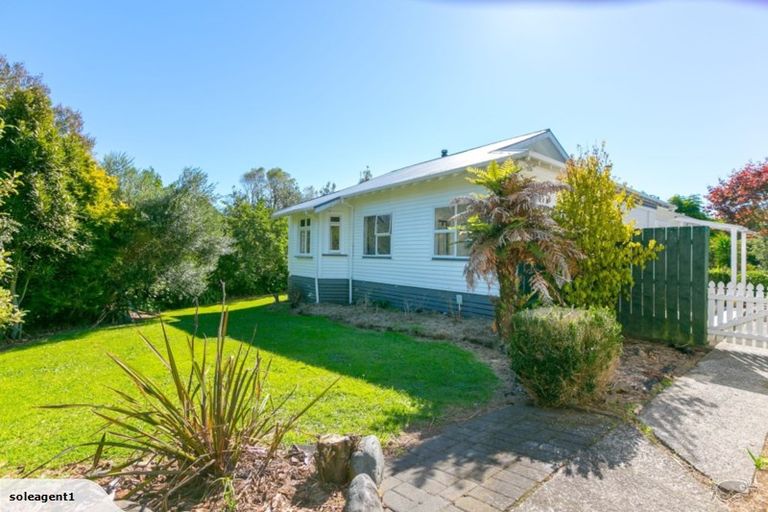 Photo of property in 156 Frankley Road, Frankleigh Park, New Plymouth, 4310