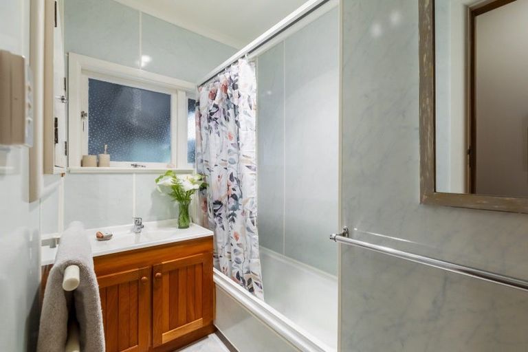 Photo of property in 664 Kairakau Road, Elsthorpe, Havelock North, 4295