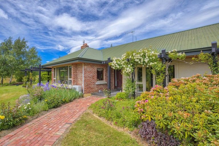 Photo of property in 11 Riverbank Road, Wanaka, 9382