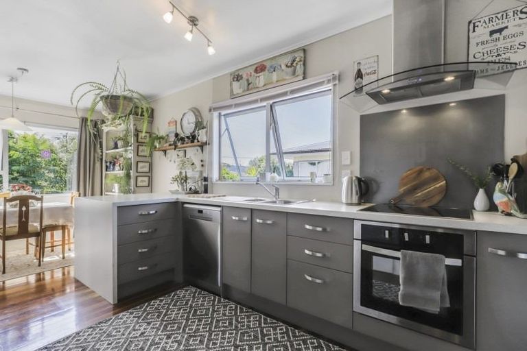 Photo of property in 33 Greenhaven Avenue, Opaheke, Papakura, 2113