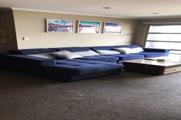 Photo of property in Bellagio Apartments, 9e/39 Taranaki Street, Te Aro, Wellington, 6011