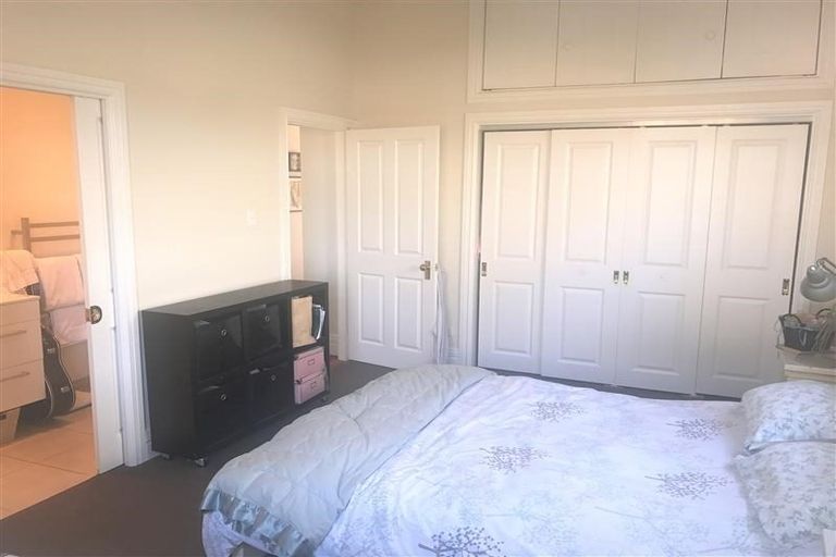 Photo of property in 16 High Street, Petone, Lower Hutt, 5012