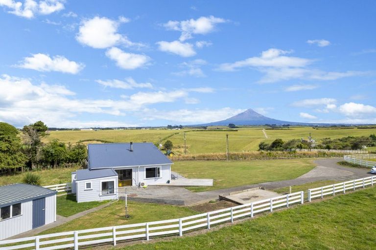 Photo of property in 370 Boylan Road, Te Roti, Hawera, 4673